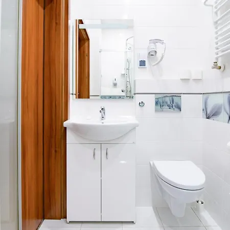 Pod Wzgorzem Mini-hôtel Frombork