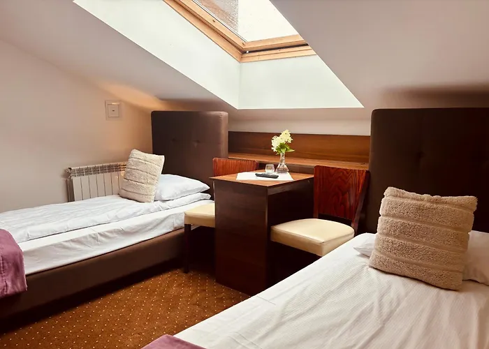 Pod Wzgorzem 3* Frombork