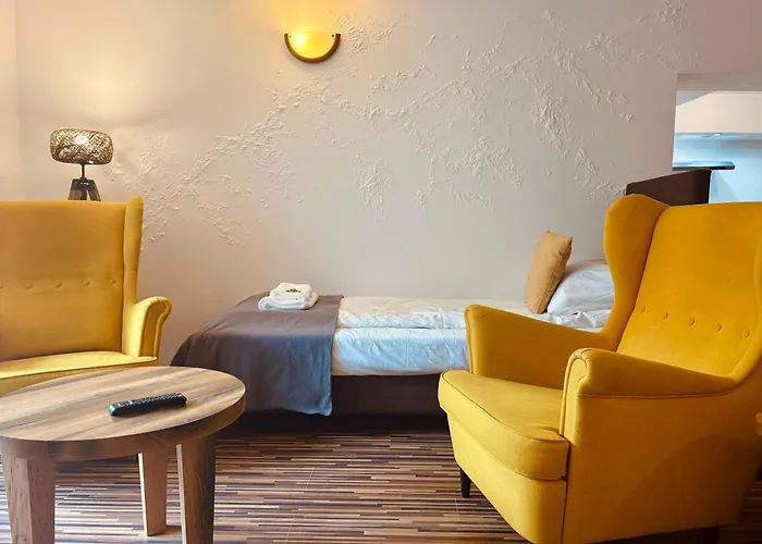 Pod Wzgorzem Inn Frombork