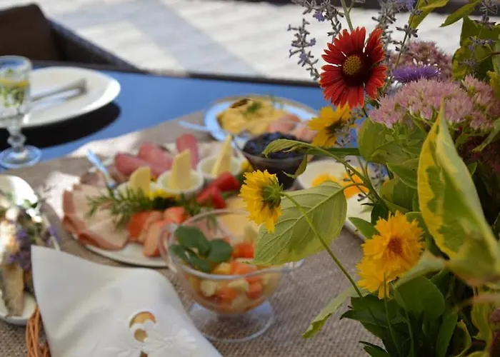 Pod Wzgorzem Frombork