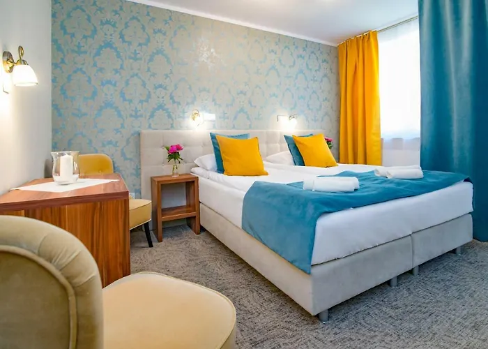 Pod Wzgorzem Inn Frombork